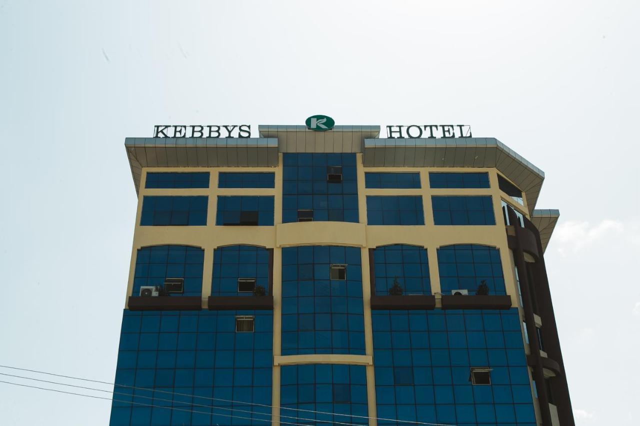 Kebbys Hotel Dar es Salaam Buitenkant foto